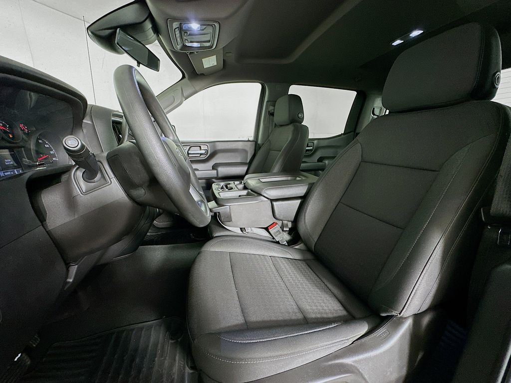 Thumbnail: 2024 Chevrolet Silverado 1500 - 11