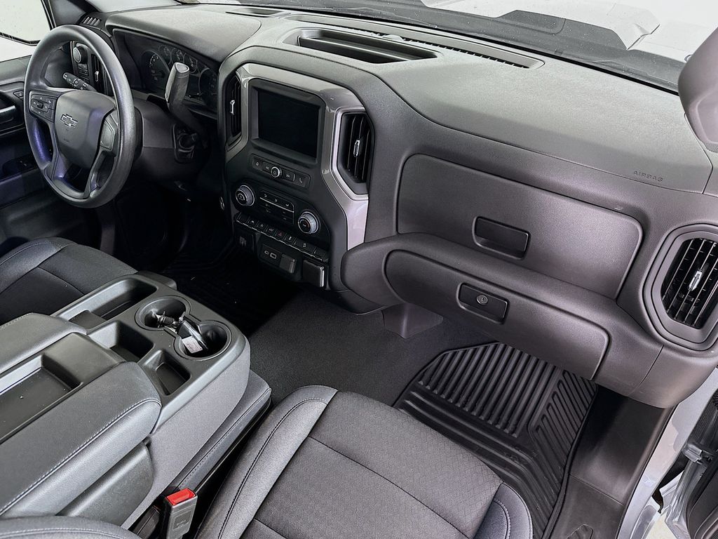 Thumbnail: 2024 Chevrolet Silverado 1500 - 31