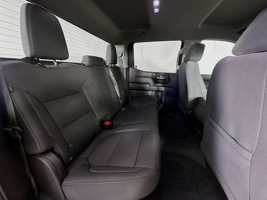 Thumbnail: 2020 Chevrolet Silverado 1500 - 30