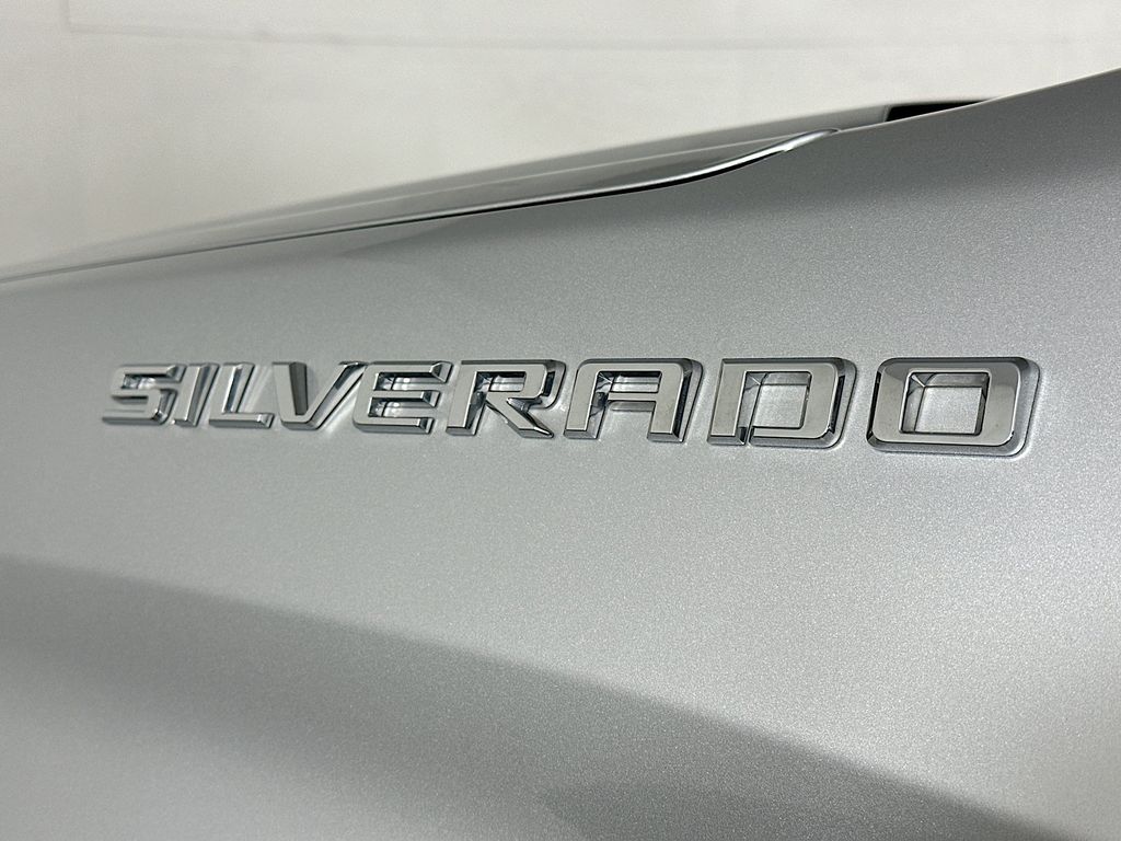 Thumbnail: 2020 Chevrolet Silverado 1500 - 7