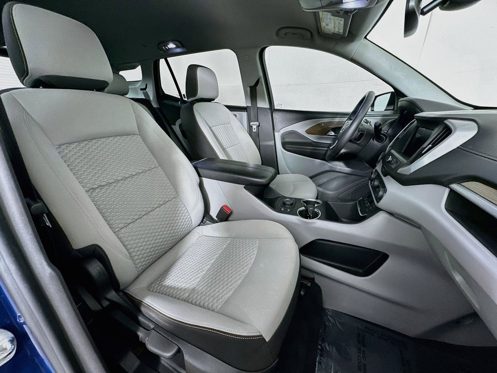 Thumbnail: 2020 GMC Terrain - 12