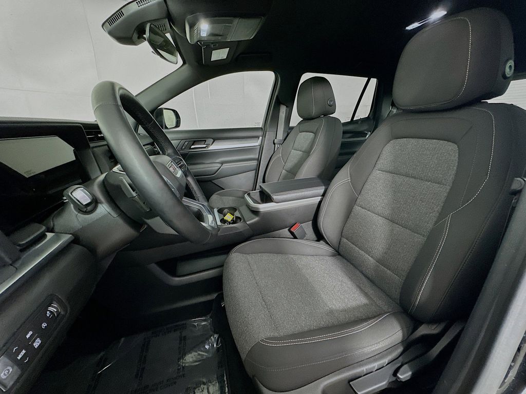 Thumbnail: 2025 GMC Terrain - 11