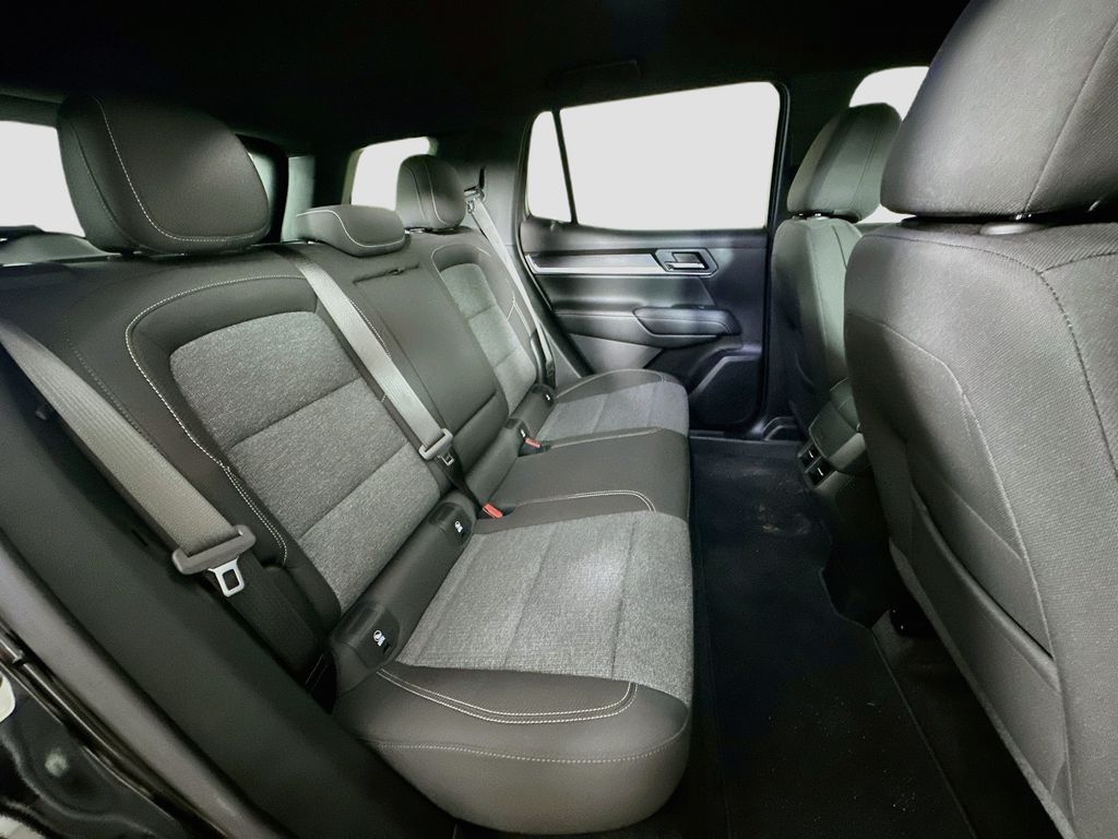 Thumbnail: 2025 GMC Terrain - 32