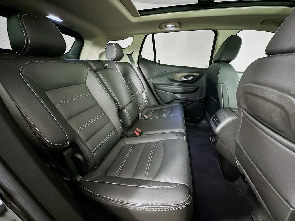 Thumbnail: 2022 GMC Terrain - 31