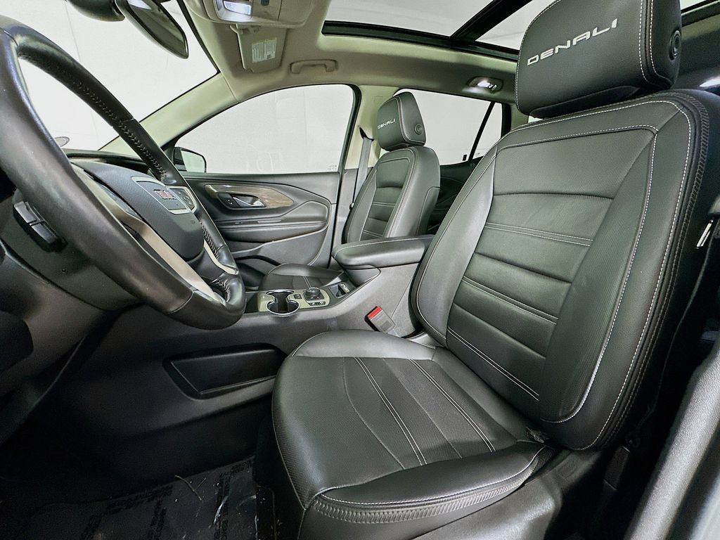 Thumbnail: 2022 GMC Terrain - 11