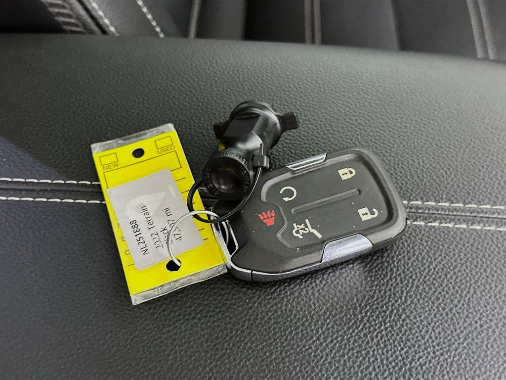 Thumbnail: 2022 GMC Terrain - 19