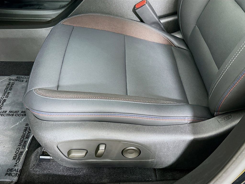 Thumbnail: 2024 Chevrolet Equinox - 30