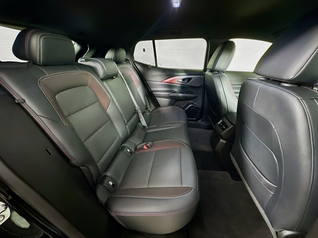 Thumbnail: 2024 Chevrolet Equinox - 31