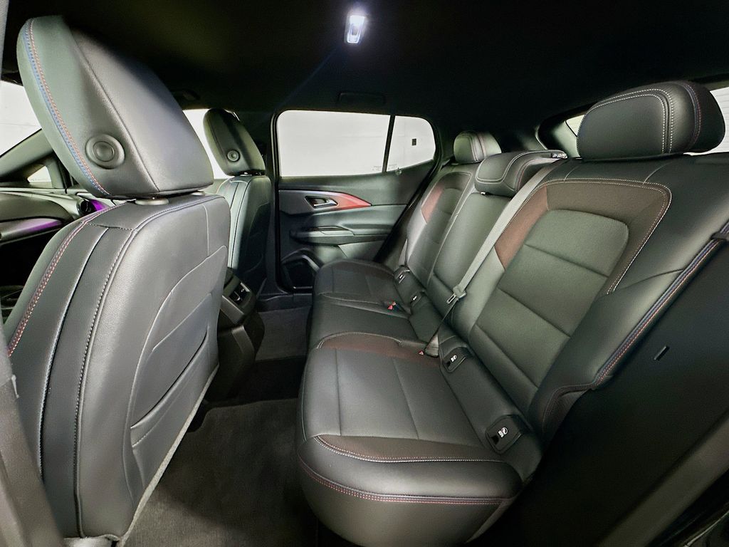 Thumbnail: 2024 Chevrolet Equinox - 12