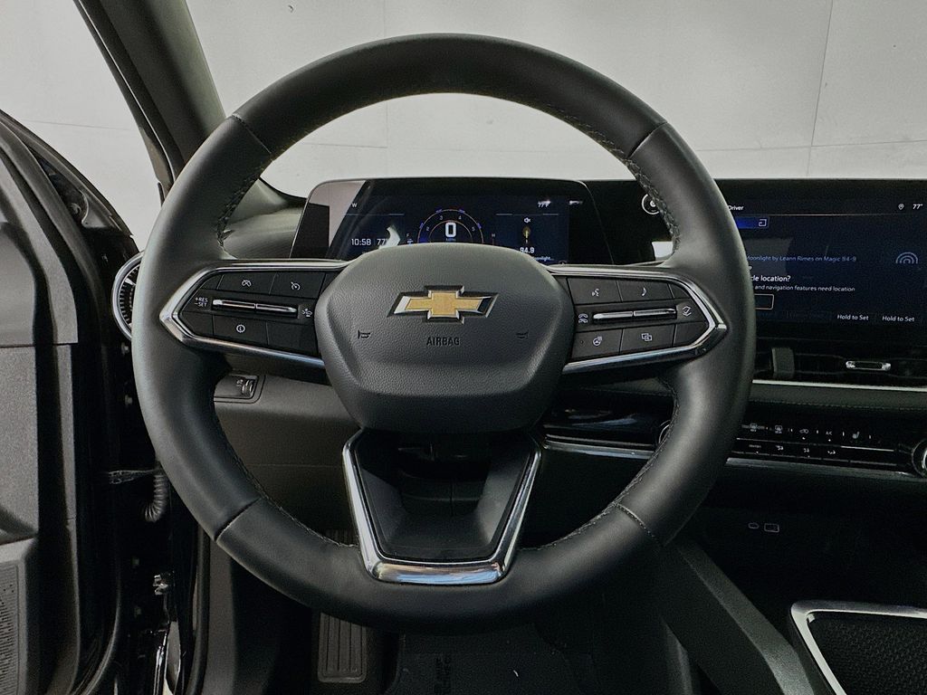 Thumbnail: 2025 Chevrolet Equinox - 14