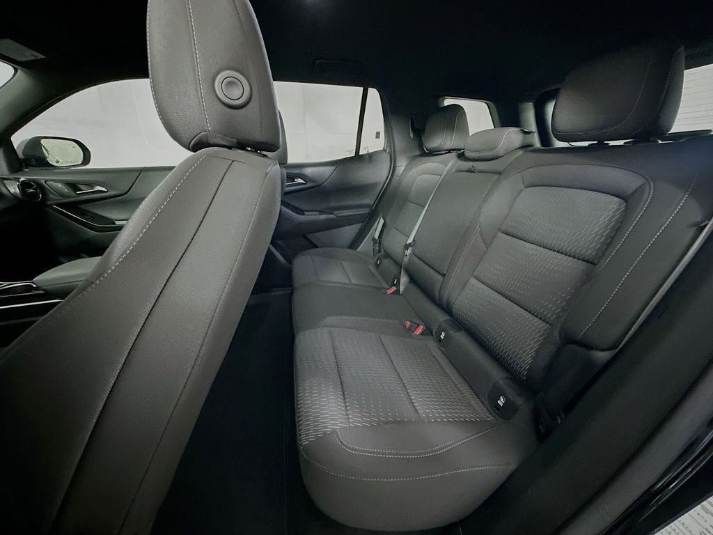 Thumbnail: 2025 Chevrolet Equinox - 13