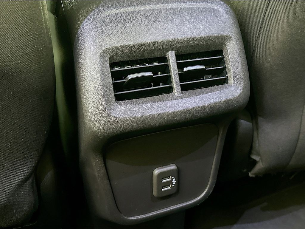 Thumbnail: 2024 Chevrolet Equinox - 22