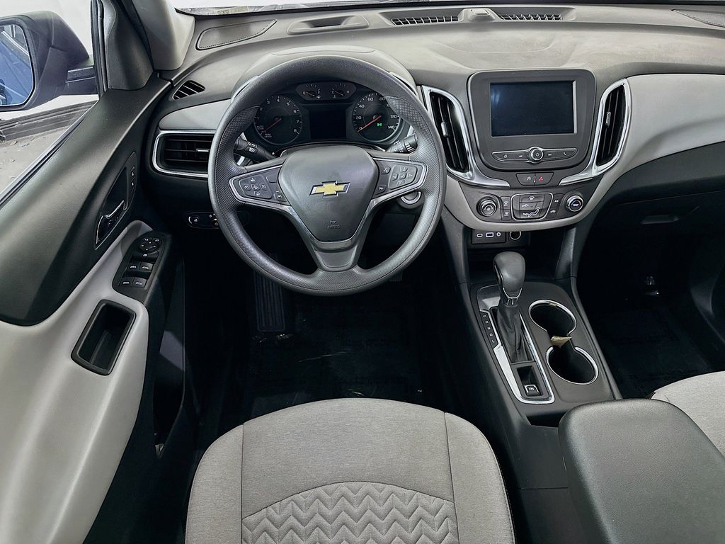 Thumbnail: 2024 Chevrolet Equinox - 10