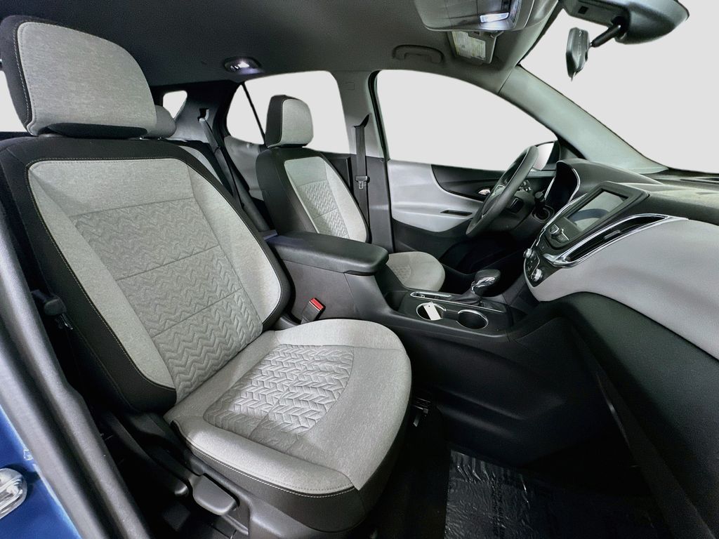 Thumbnail: 2024 Chevrolet Equinox - 11