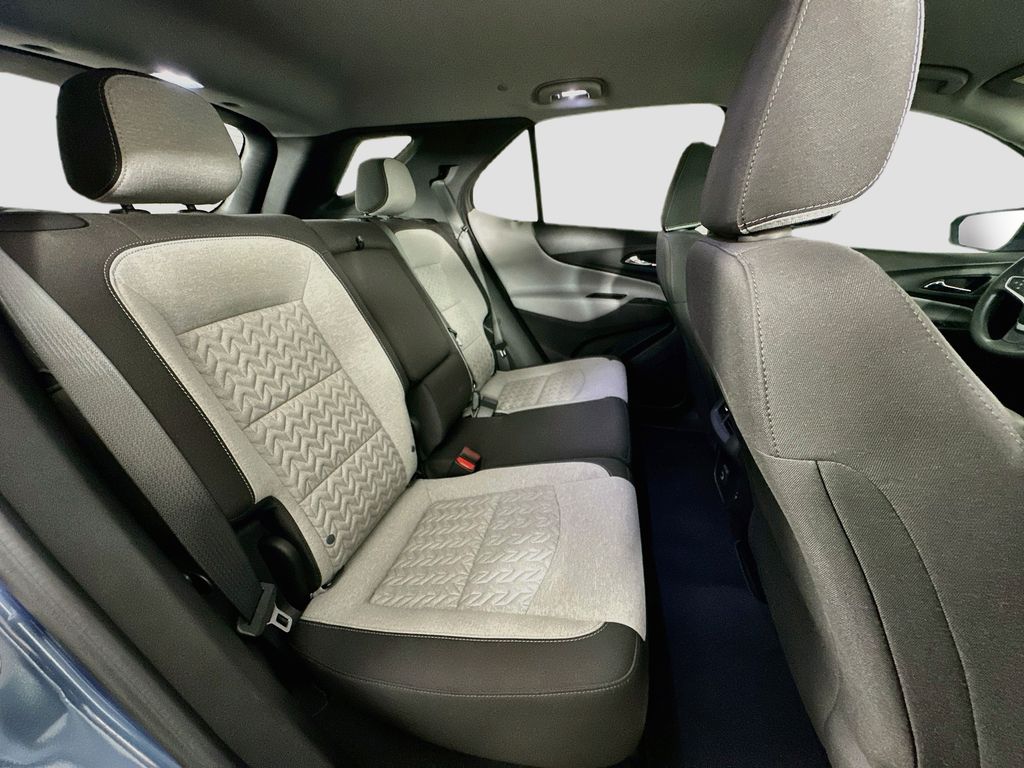 Thumbnail: 2024 Chevrolet Equinox - 31