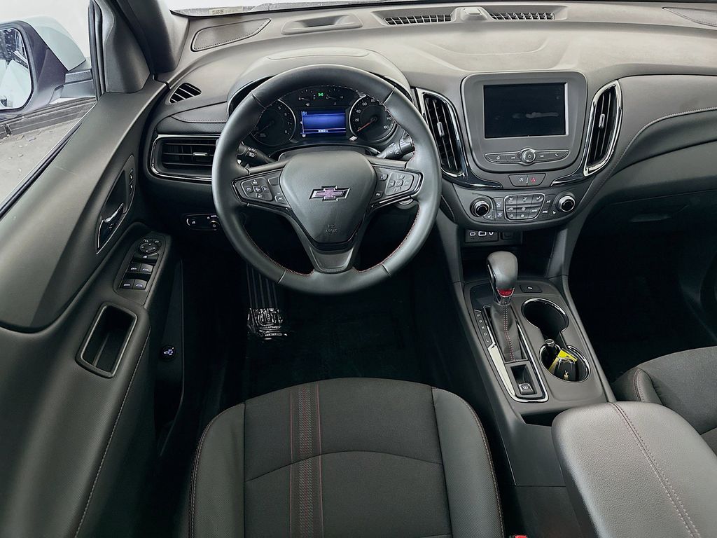Thumbnail: 2024 Chevrolet Equinox - 10