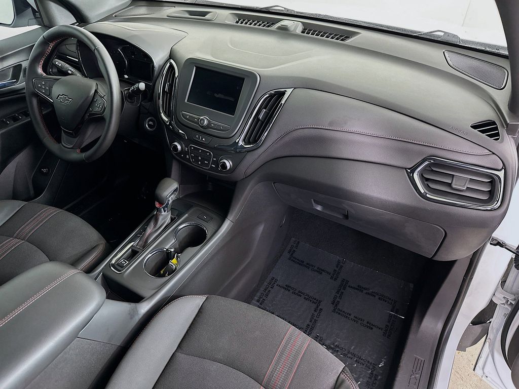 Thumbnail: 2024 Chevrolet Equinox - 32