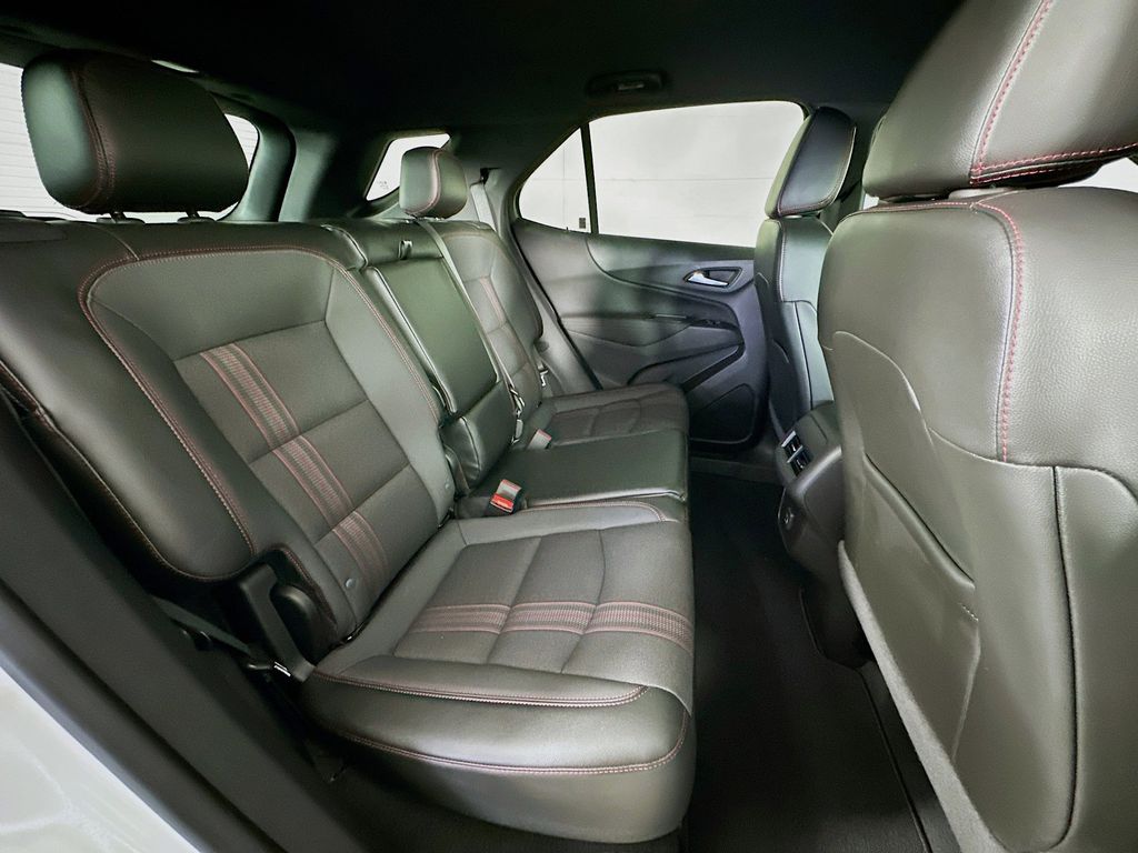 Thumbnail: 2024 Chevrolet Equinox - 31