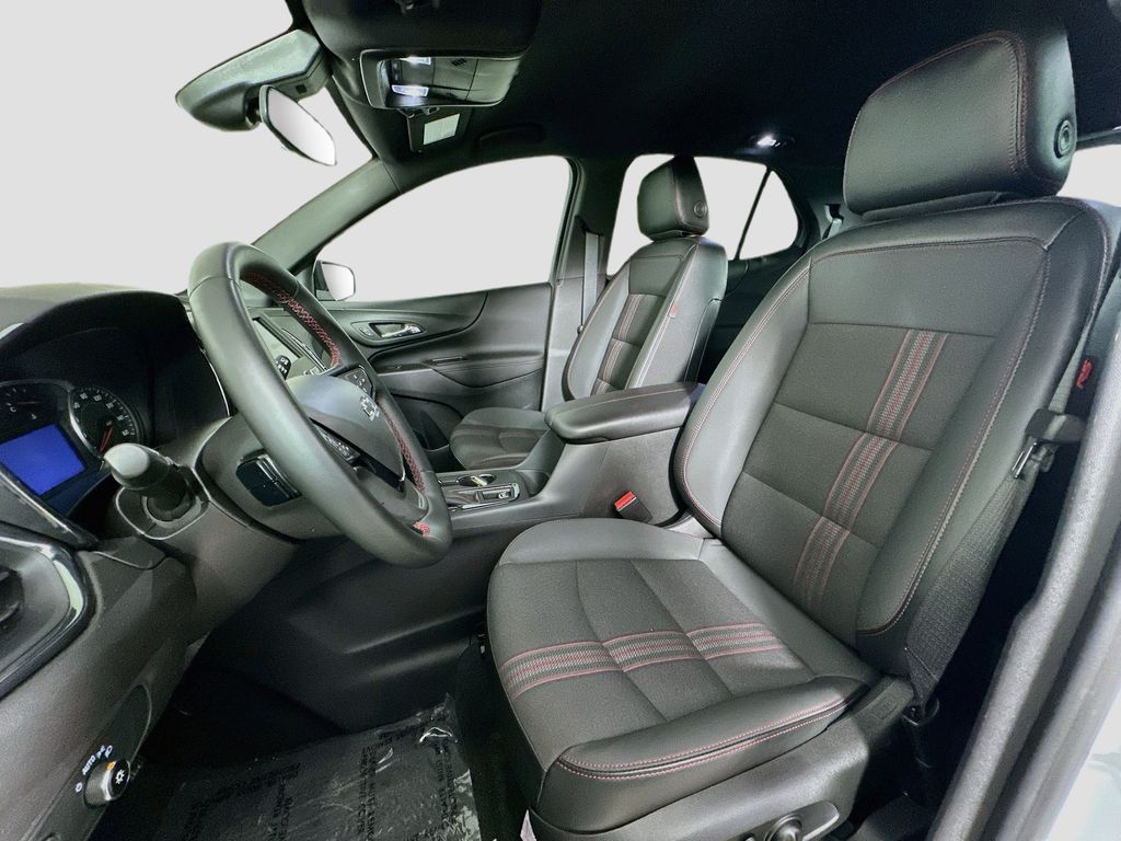 Thumbnail: 2024 Chevrolet Equinox - 10