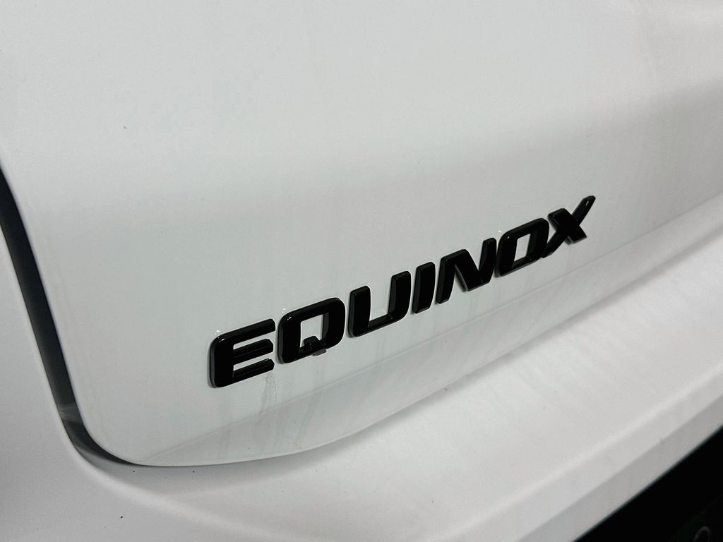 Thumbnail: 2024 Chevrolet Equinox - 6
