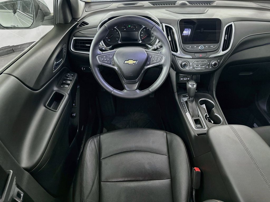 Thumbnail: 2020 Chevrolet Equinox - 10