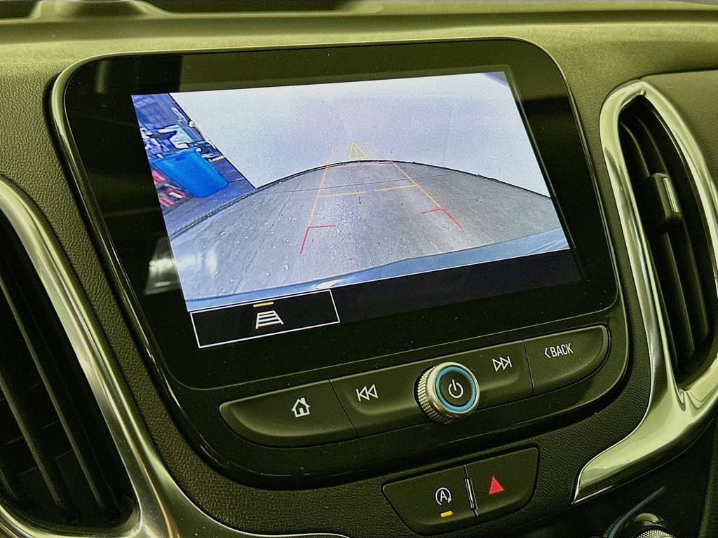 Thumbnail: 2024 Chevrolet Equinox - 28