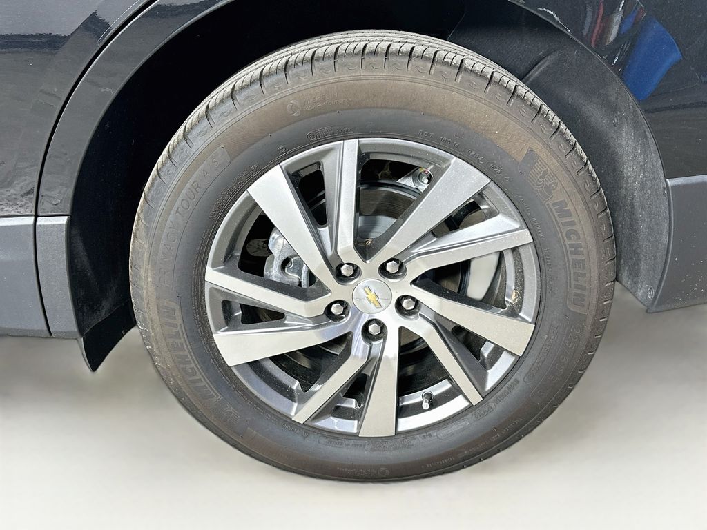 Thumbnail: 2024 Chevrolet Equinox - 8