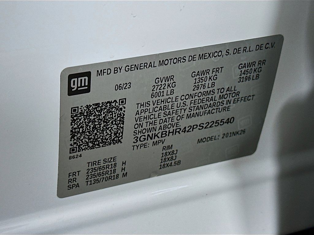 Thumbnail: 2023 Chevrolet Blazer - 21