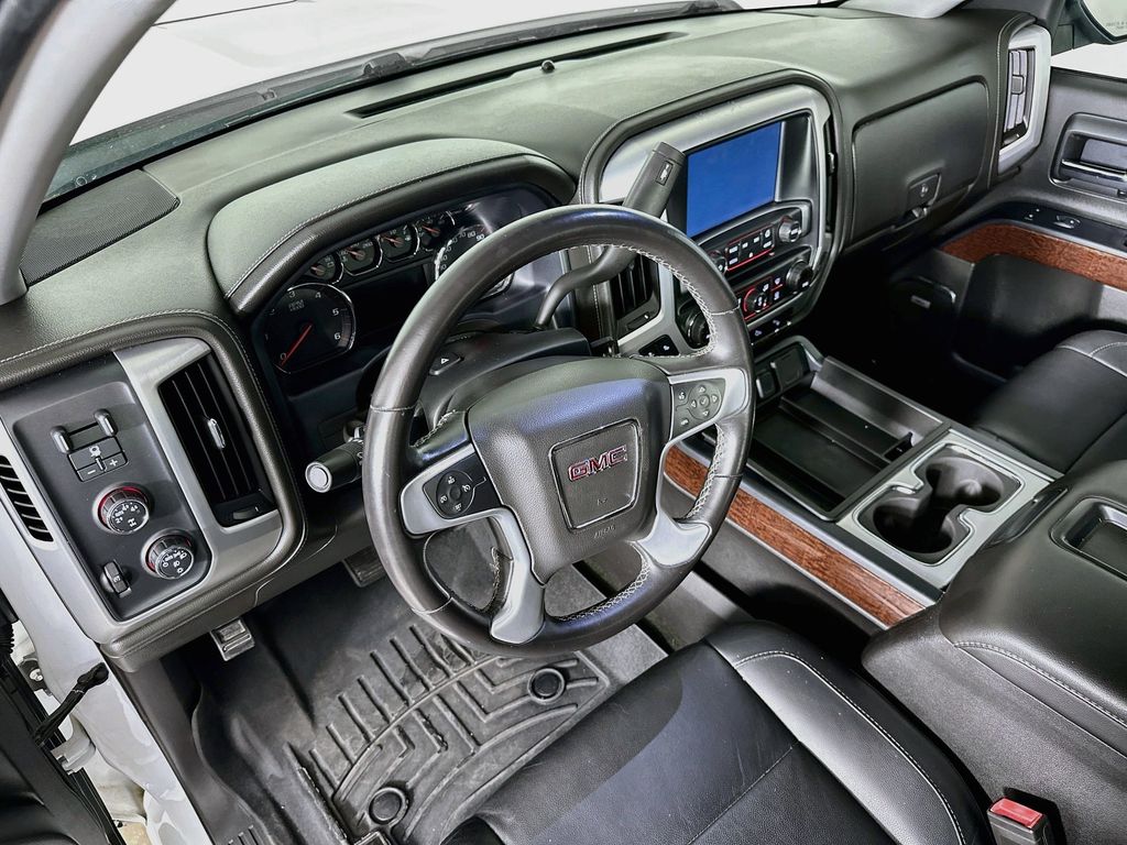 Thumbnail: 2015 GMC Sierra 1500 - 2