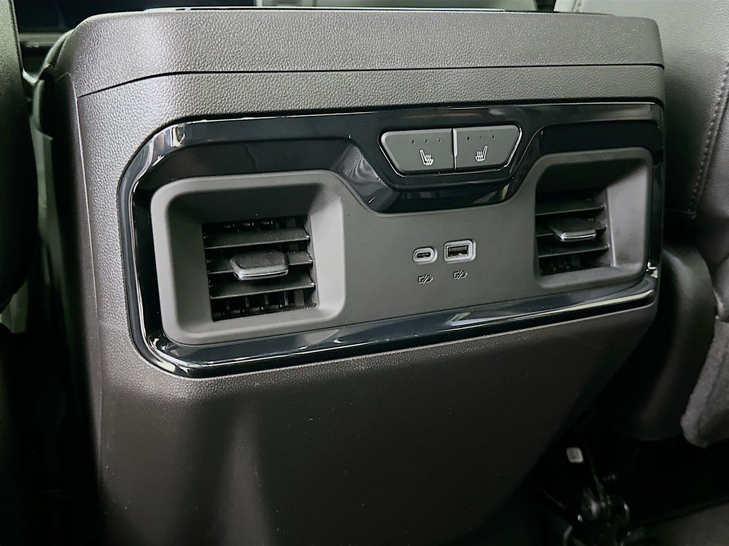 Thumbnail: 2024 GMC Sierra 1500 - 22