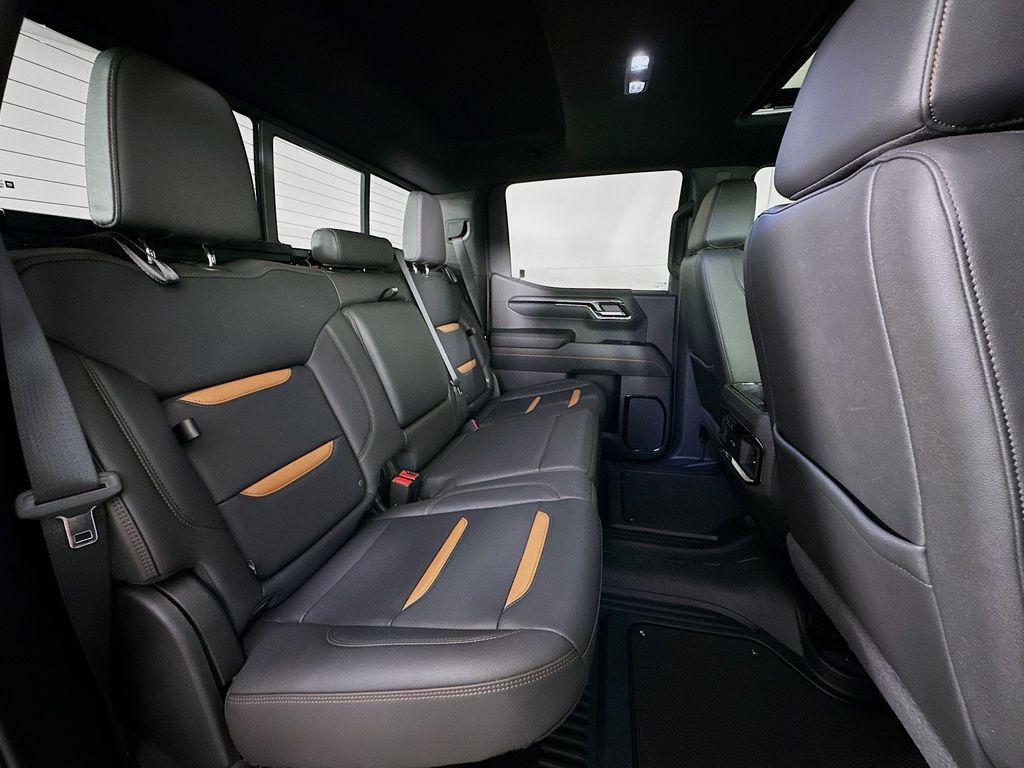 Thumbnail: 2024 GMC Sierra 1500 - 33