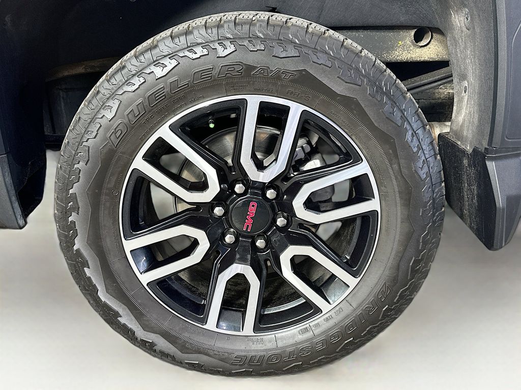 Thumbnail: 2025 GMC Sierra 1500 - 8