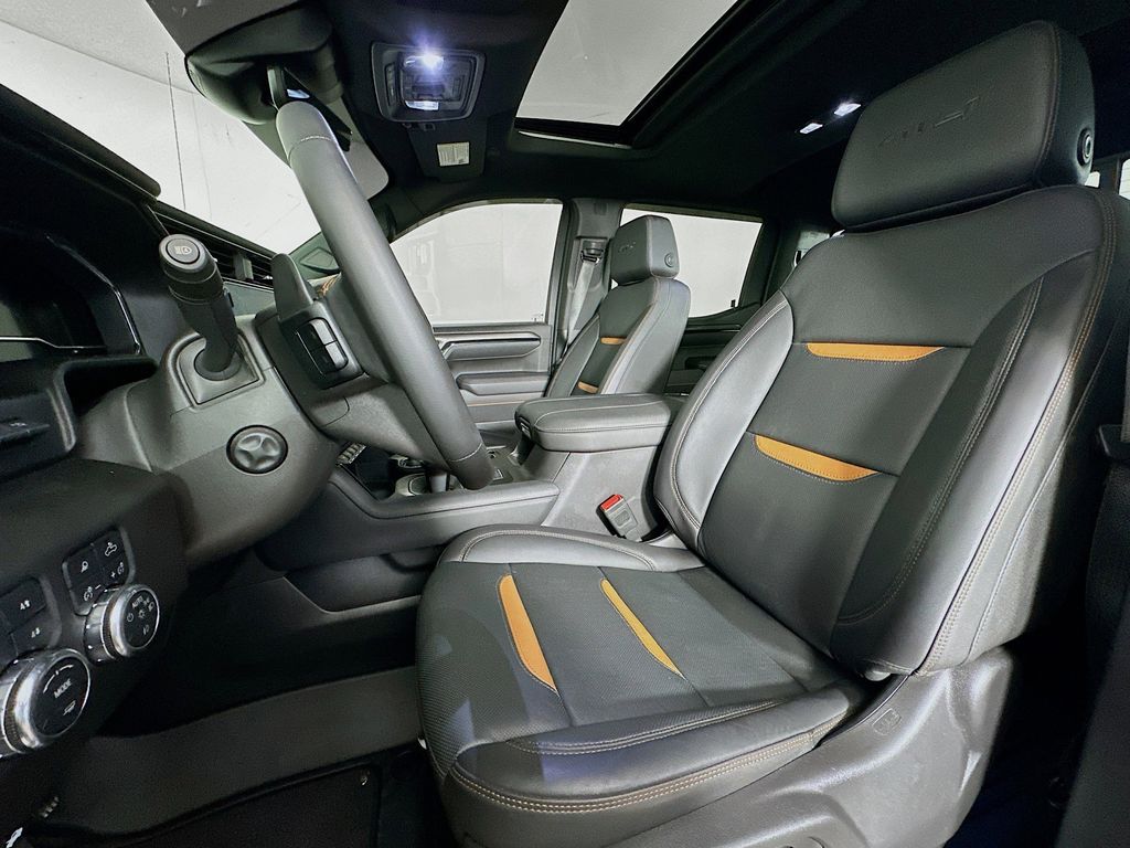 Thumbnail: 2025 GMC Sierra 1500 - 11