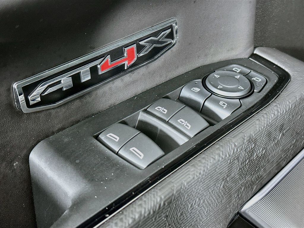 Thumbnail: 2024 GMC Sierra 1500 - 29