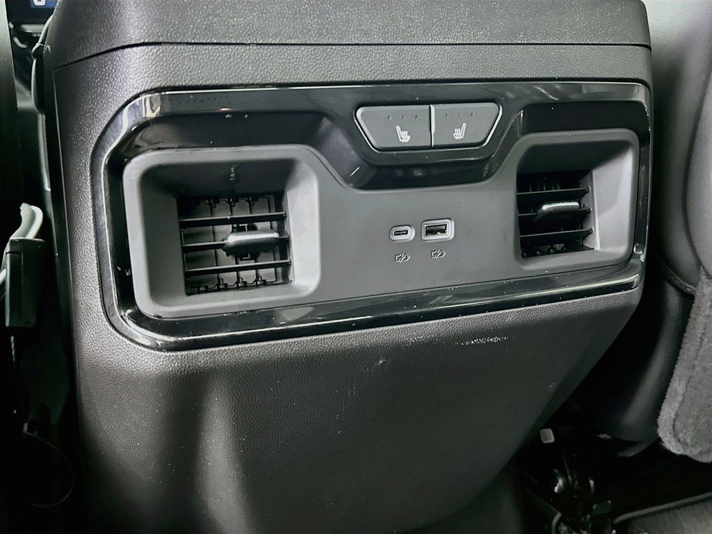 Thumbnail: 2024 GMC Sierra 1500 - 22