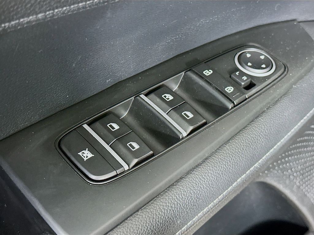 Thumbnail: 2024 Kia Forte - 29