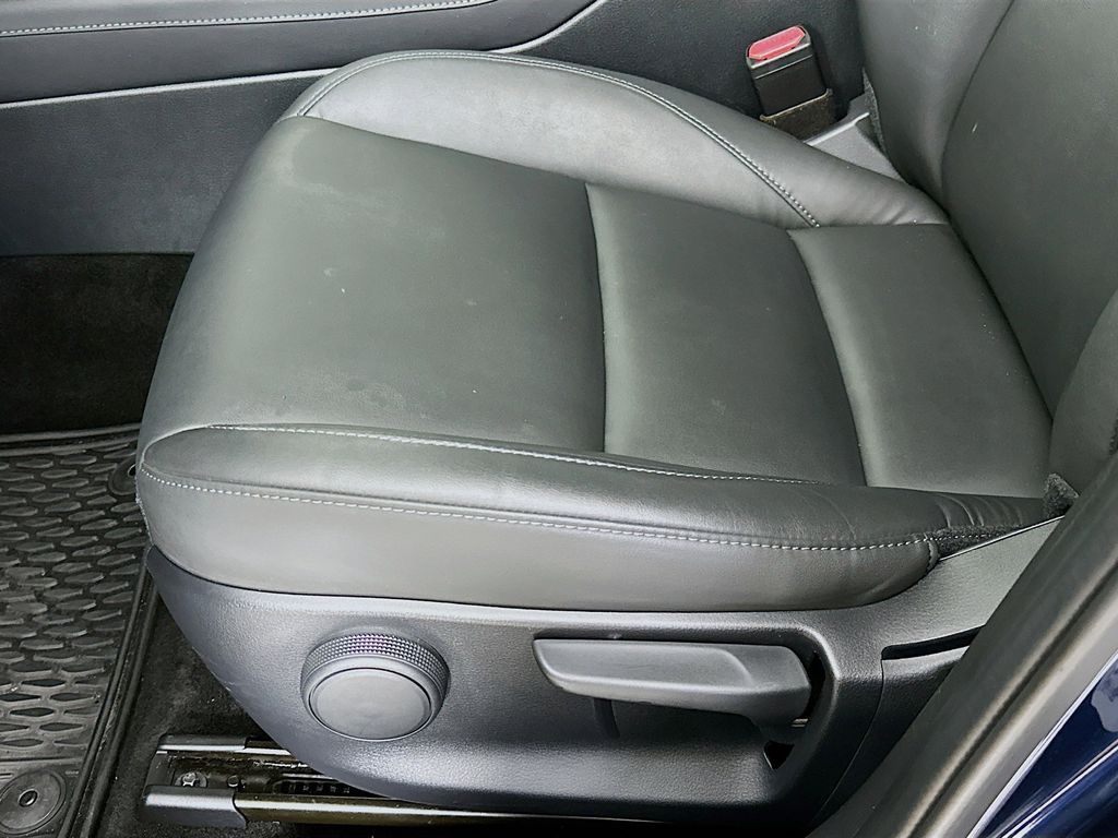 Thumbnail: 2023 Mazda CX-30 - 28