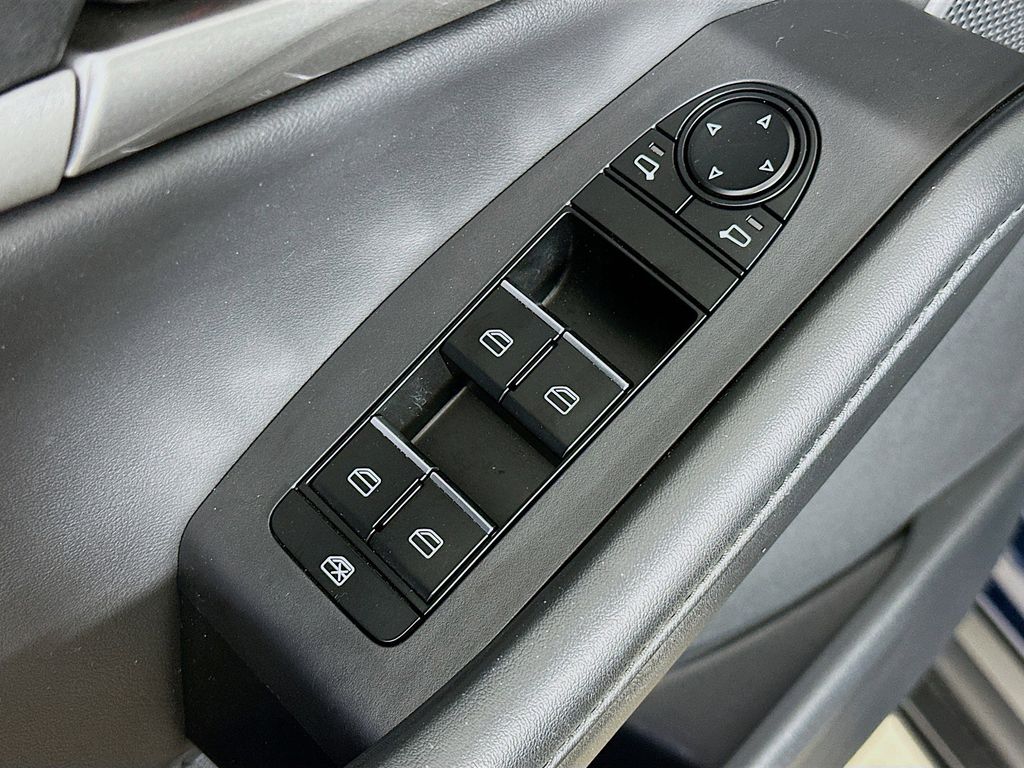 Thumbnail: 2023 Mazda CX-30 - 27