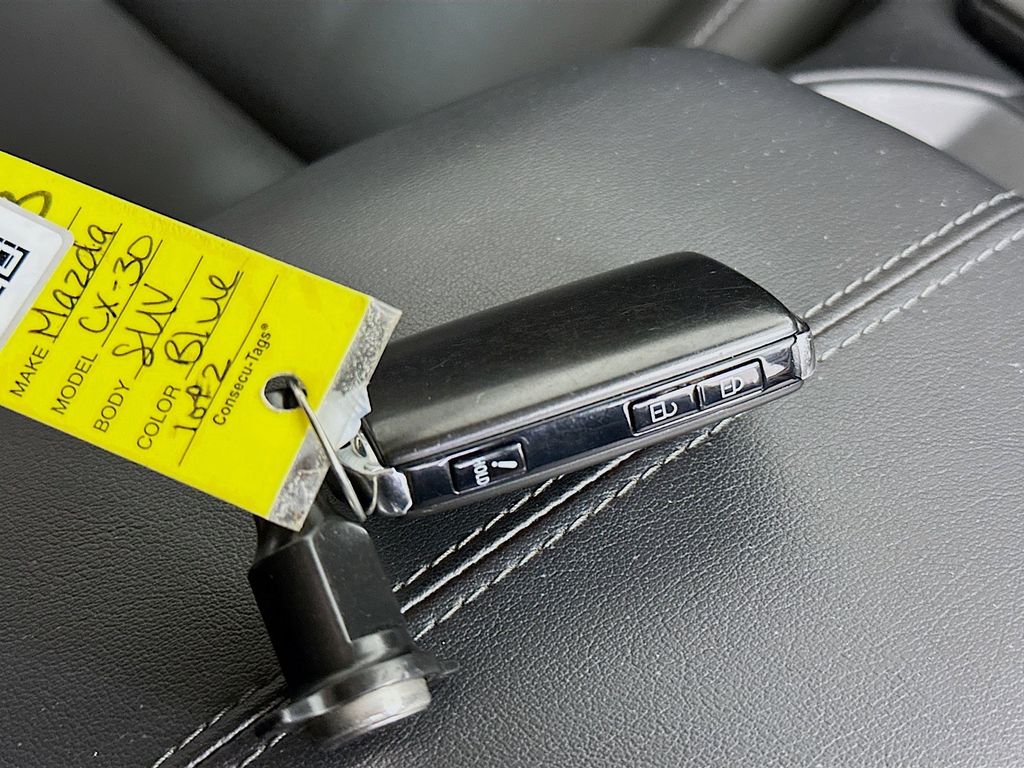 Thumbnail: 2023 Mazda CX-30 - 19