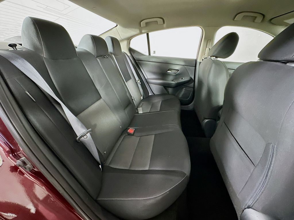 Thumbnail: 2020 Nissan Sentra - 30