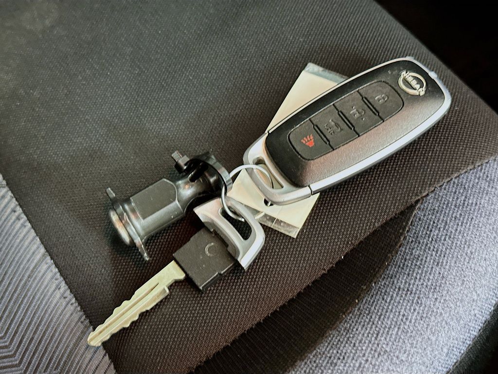 Thumbnail: 2023 Nissan Versa - 20