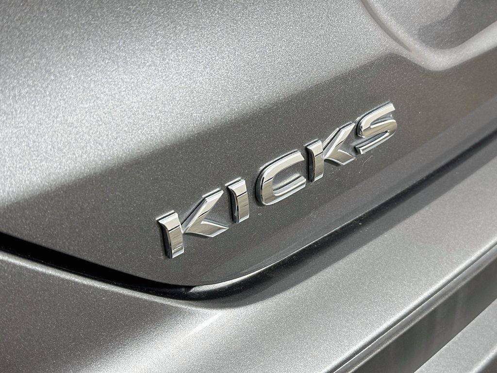 Thumbnail: 2022 Nissan Kicks - 7
