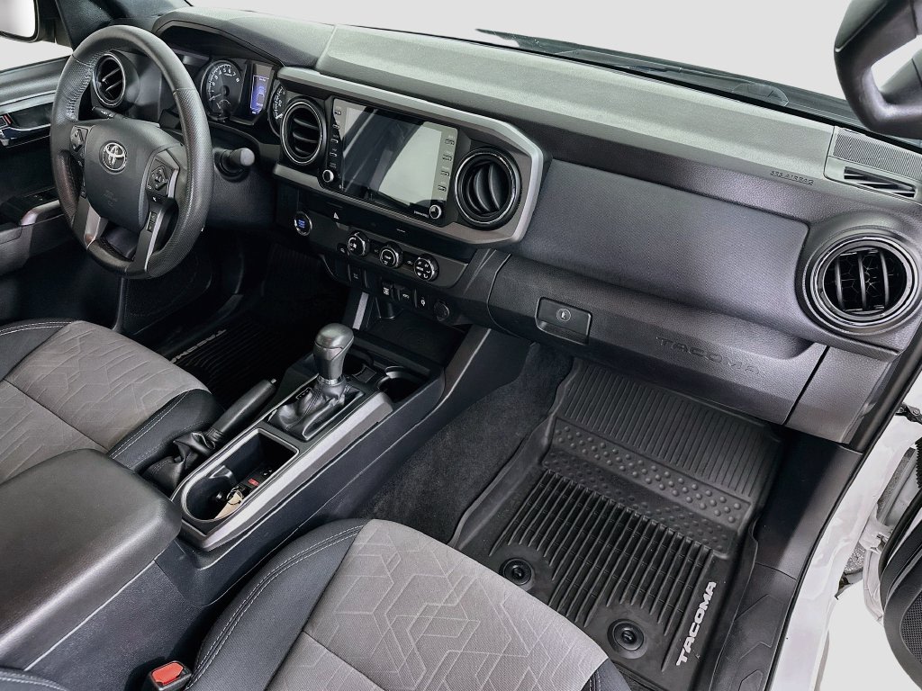 Thumbnail: 2020 Toyota Tacoma - 30
