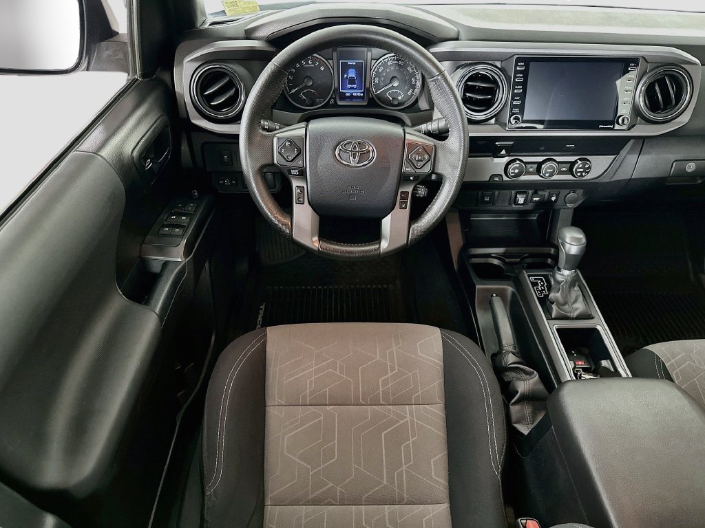Thumbnail: 2020 Toyota Tacoma - 9