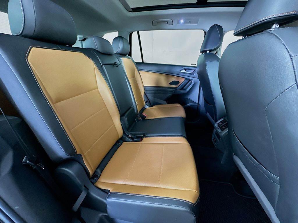 Thumbnail: 2019 Volkswagen Tiguan - 34