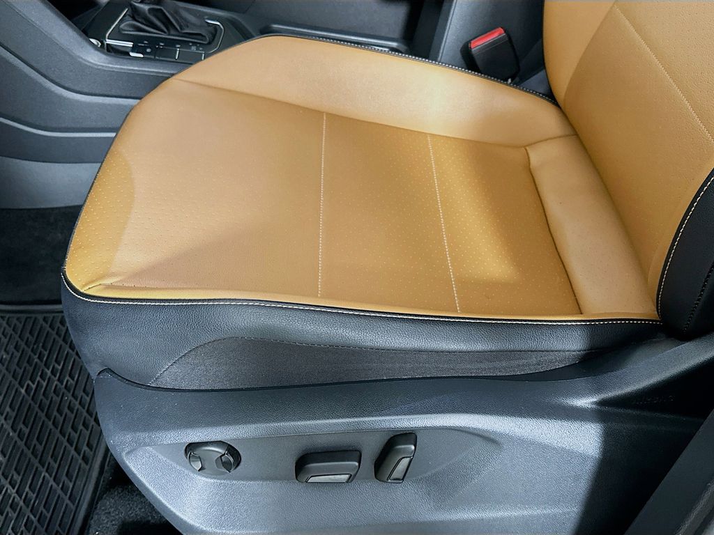 Thumbnail: 2019 Volkswagen Tiguan - 31