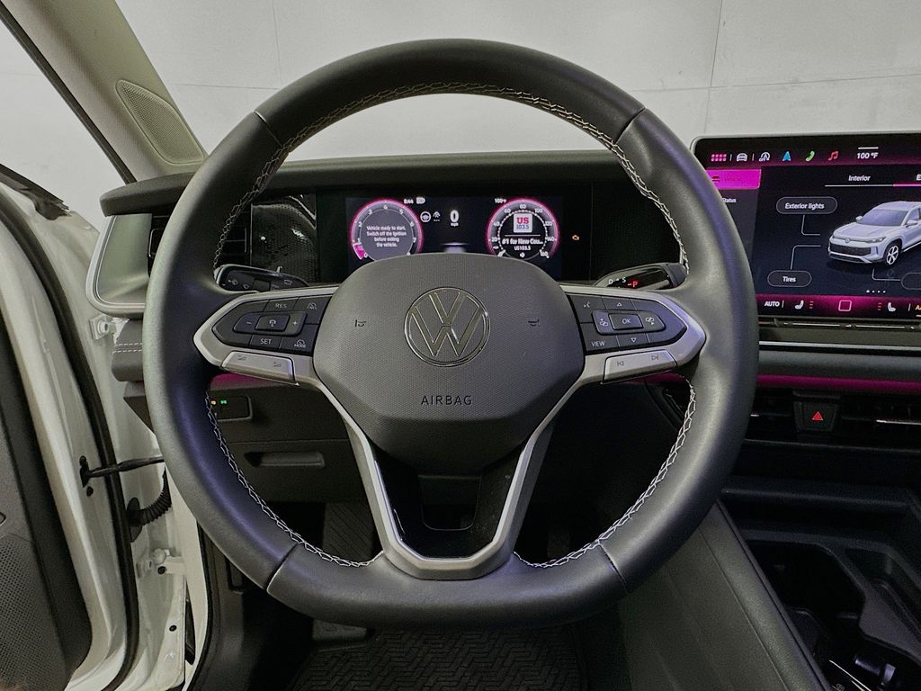 Thumbnail: 2025 Volkswagen Tiguan - 15