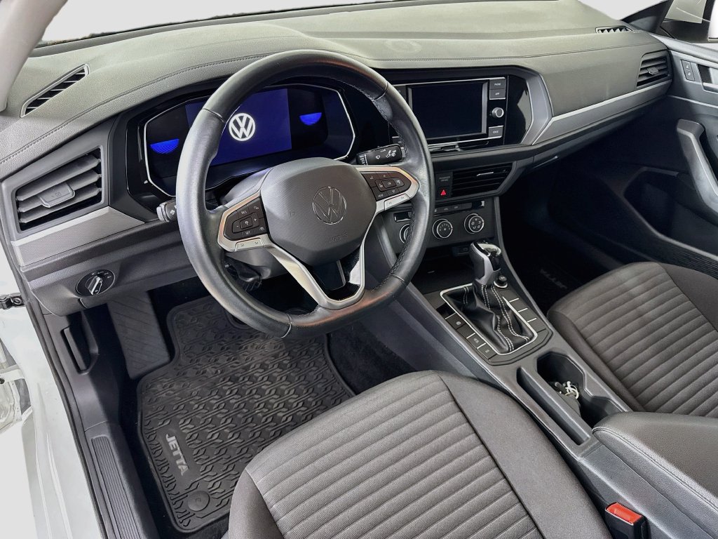 Thumbnail: 2023 Volkswagen Jetta - 2
