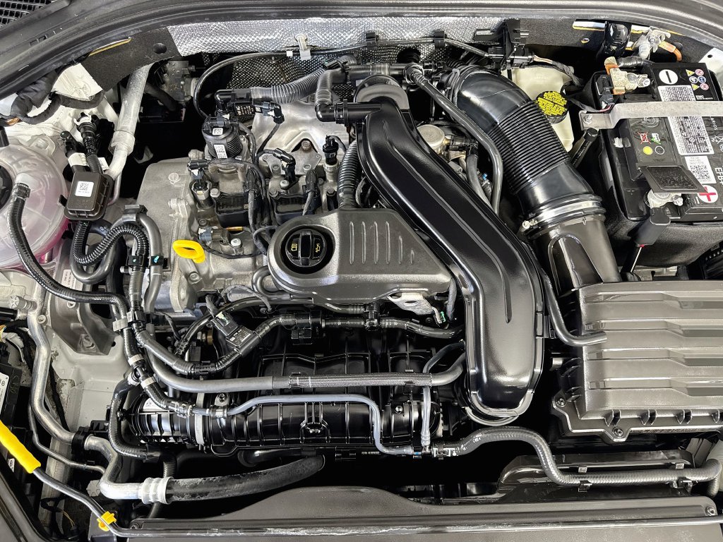 Thumbnail: 2023 Volkswagen Jetta - 9