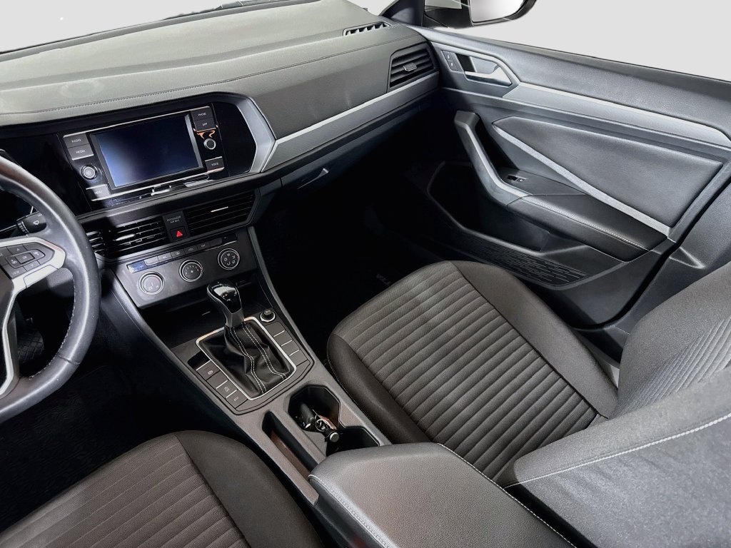 Thumbnail: 2023 Volkswagen Jetta - 14